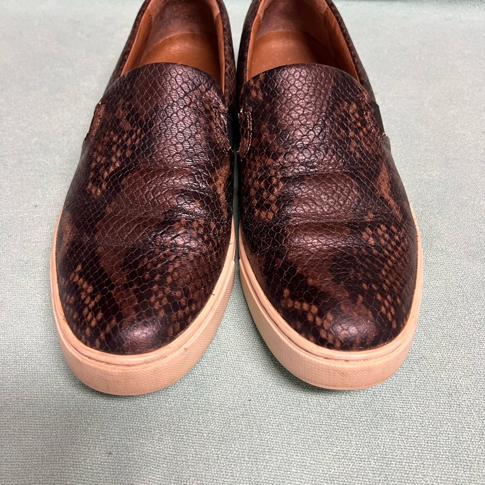 Frye Ivy Brown Snake Print leather Slip-On sneaker‎ soles loafer